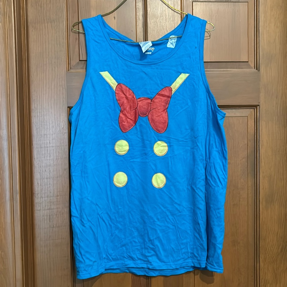 Donald Duck top